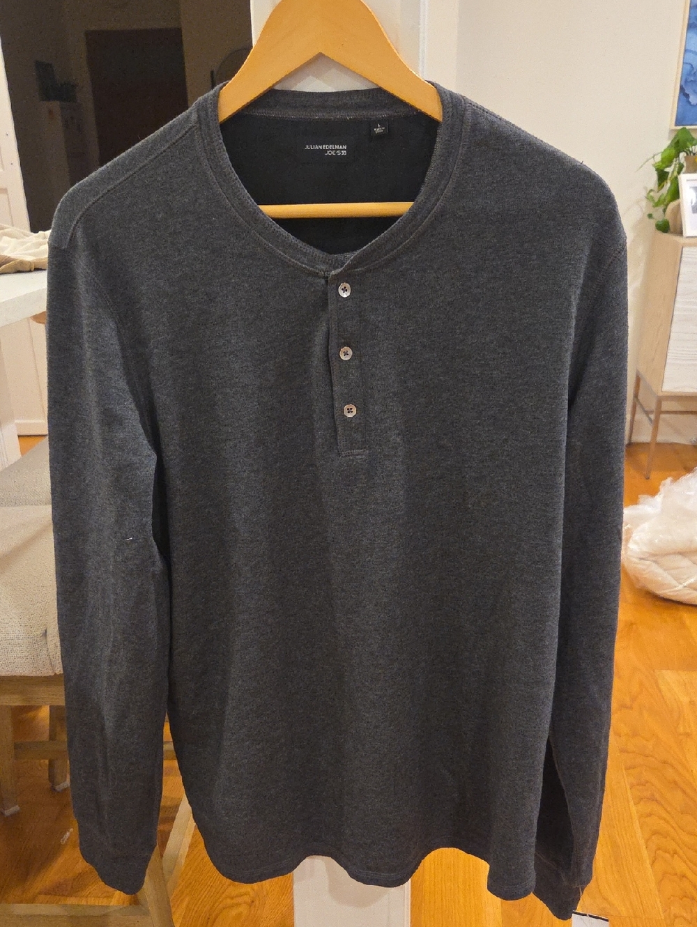 Joe's Jeans Men's Dark Charcoal Gray Long Sleeve Henley